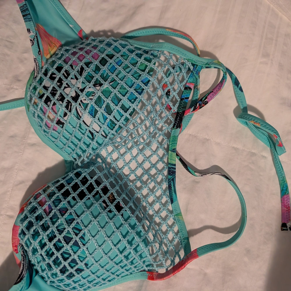 Shade & Shore Turquoise Floral Bikini - Picture 4 of 4